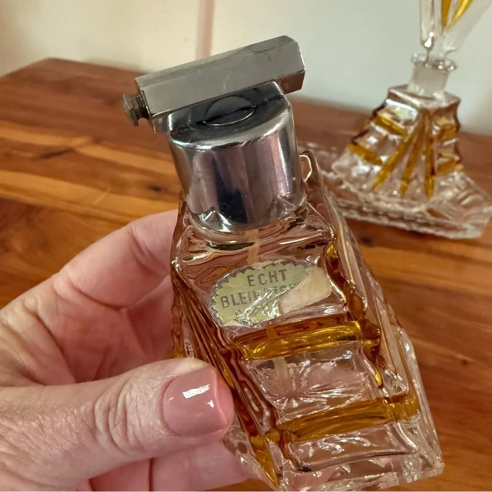 Vintage Ecth Bleikristal Gepresst Amber Clear Perfume Vanity Set w/ Tray